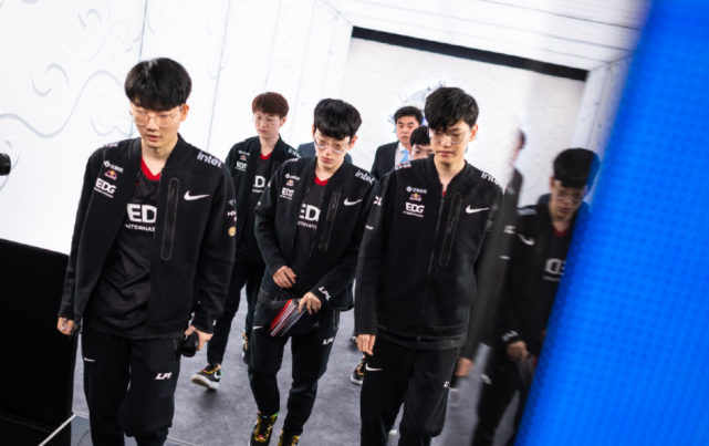 续成为球队 续成为球队