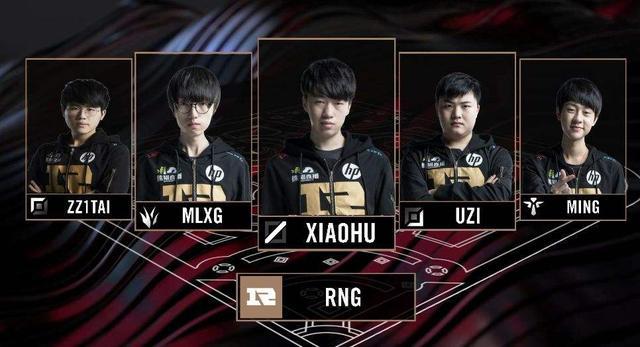 着星巴克发 着星巴克发