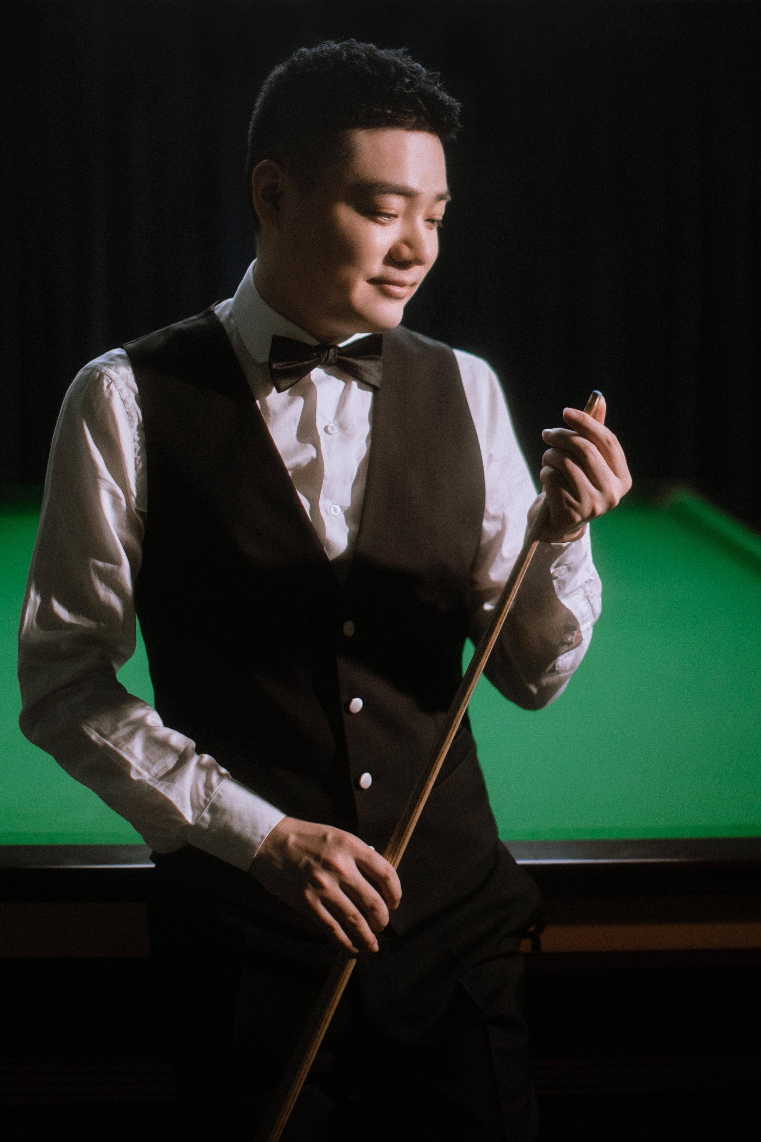 仅以成绩展 仅以成绩展