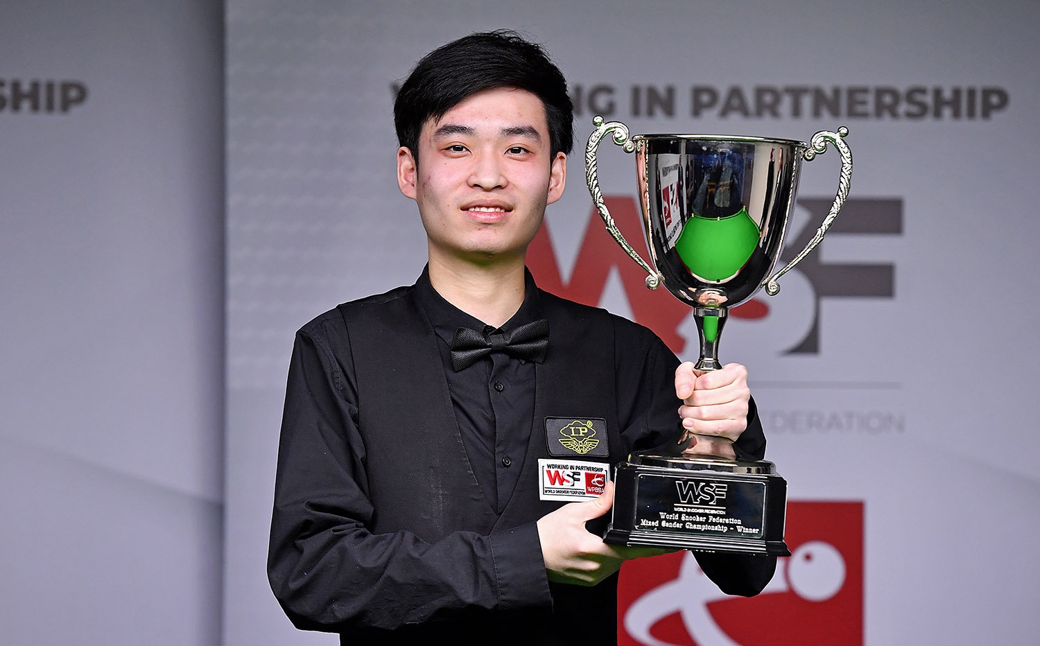 发球定点压 发球定点压